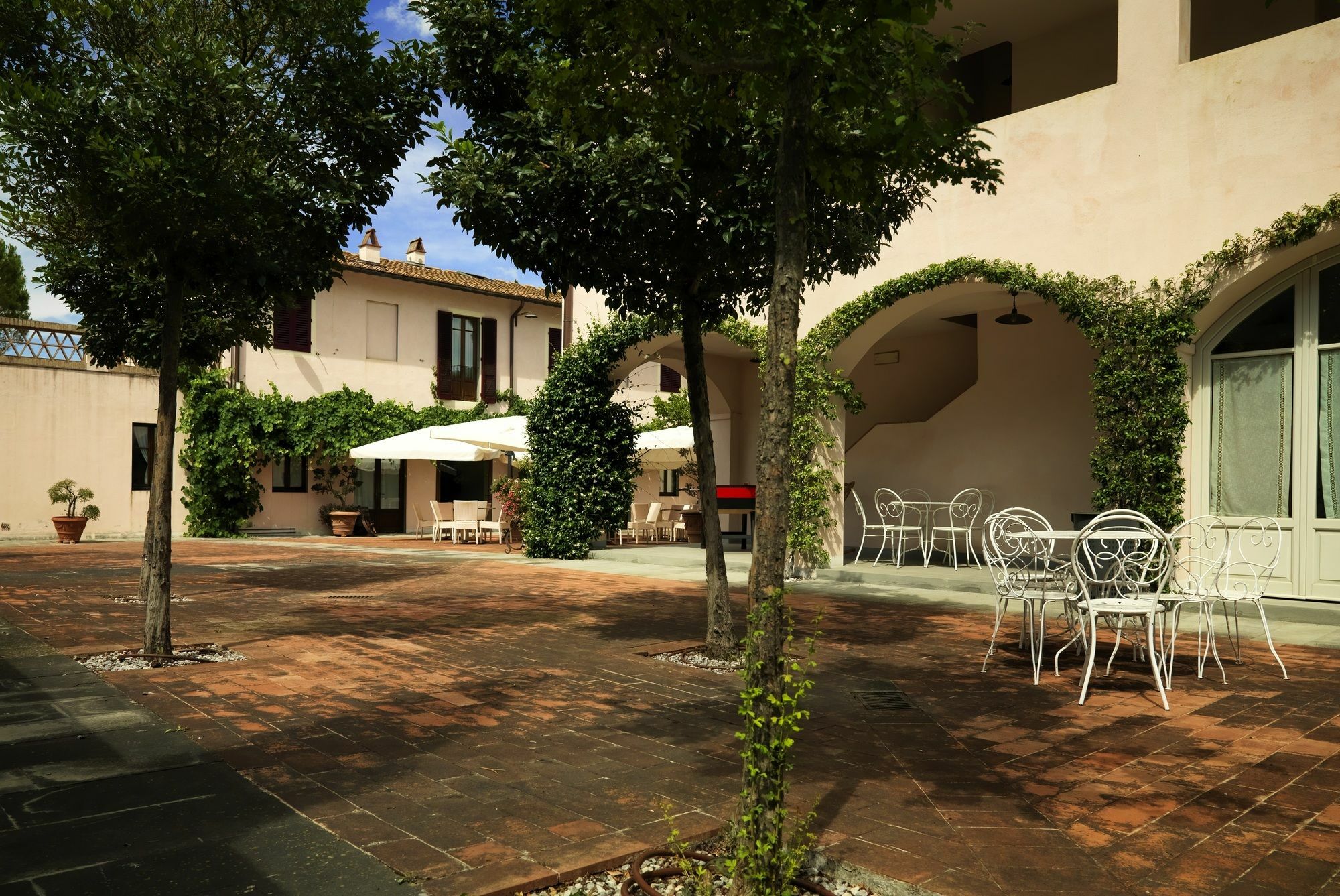 Appartamenti Agriturismo La Canonica Чертальдо Экстерьер фото